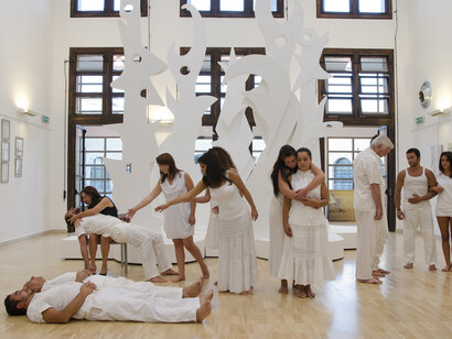 Mandra Stella Cerrone, Silent Family, 2013