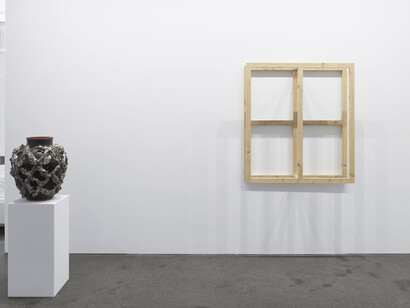 Sculpture Only. Courtesy of Häusler Contemporary 