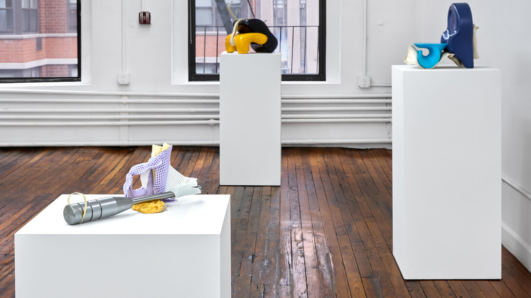 Ross Knight, Continuous Squeeze, exhibition view. Courtesy of Off Paradise Gallery