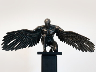 Ed Elliot; Ángel guardián, 2019