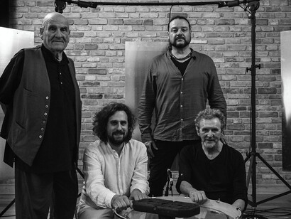 La musica di Alan Bedin è un viaggio interiore, dove jazz, soul e canzone d’autore si incontrano in un equilibrio raffinato. Nella foto Musica Spontanea, ensemble