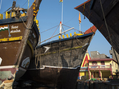 India's Gateway - Fishing boats in Diu © Tim Smith