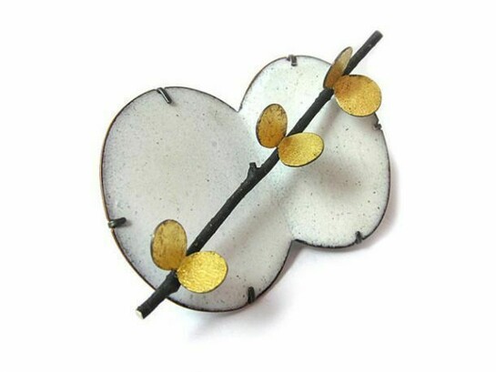 Anna Gordon, Floating branch, 2013, mixed metals and enamel, W:8cm H:5cm D:3cm