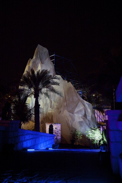 Yazan Khalili, The Island (installation view) at Art Dubai 2015, Courtesy Absolut