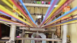 Mashru weaver Devjibhai Vankar, Godra village @ Ashish Kothari
