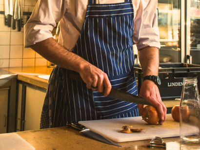 Ici, le végétal commence son histoire. Chaque geste, précis et patient, révèle la noblesse du simple et la gourmandise du quotidien
