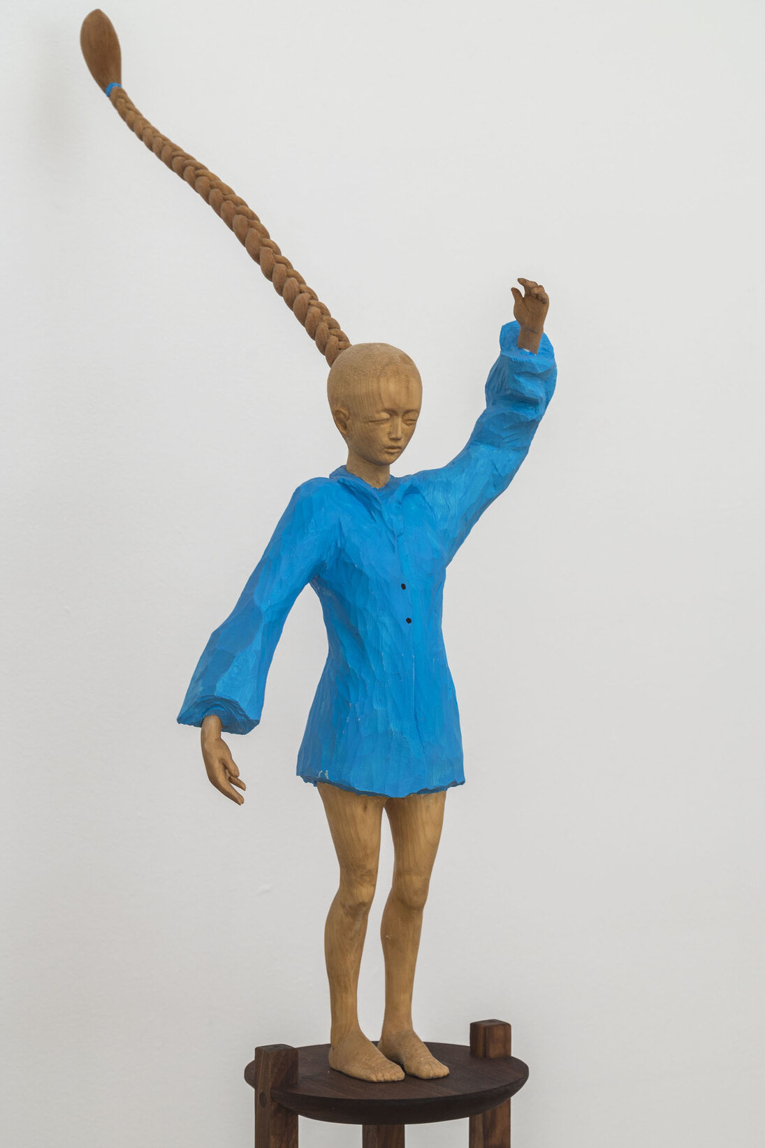 Santiago Cal, The Good Life, 2014, Basswood, walnut, paint, 69.5” x 8” x 21.25” (with base) (detail)