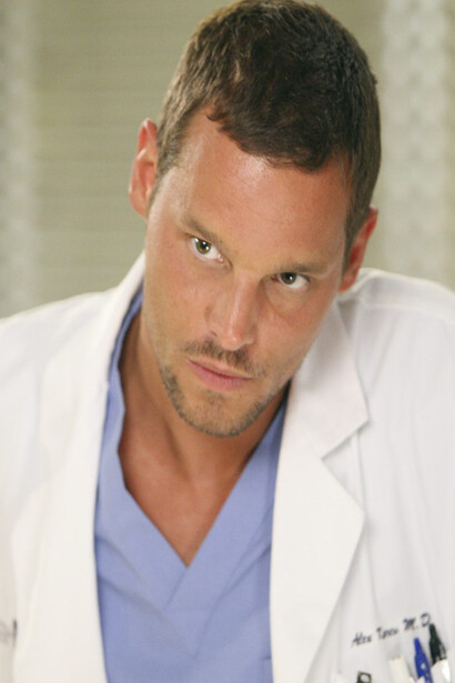 Anatomía de Grey. Alex Karev, interpretado por el actor Justin Chambers