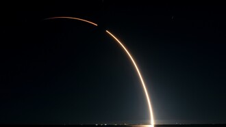 A Falcon 9 rocket can launch 60 Starlink satellites at a time