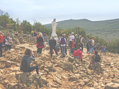 Medjugorje (Bosnia ed Erzegovina), La collina delle apparizioni