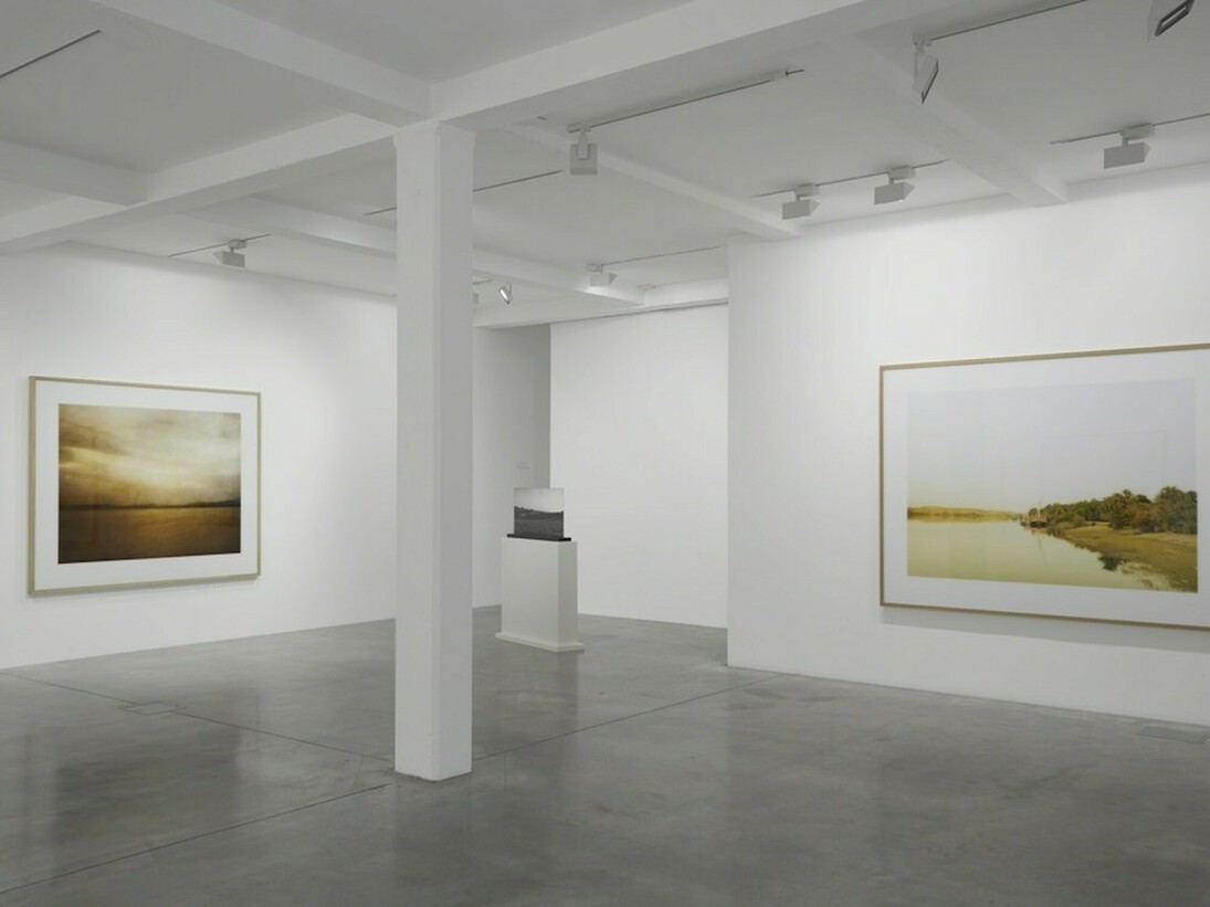 Elger Esser, Exhibition view. Courtesy of Parasol unit foundation