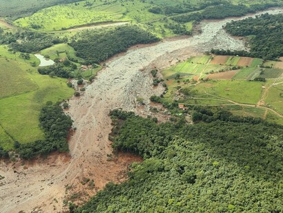 Rompimento da barragem de Brumadinho