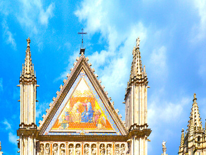 Vista de la fachada de la catedral