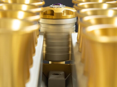 Acercamiento a la cafetera Espresso Veloce, edición Royale