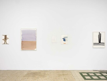 Silvia Bächli, Lines are telling stories, exhibition view. Courtesy of Galleria Raffaella Cortese 