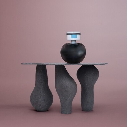 Katya Emelyanova, Elevated state. Courtesy of Leila Heller Gallery