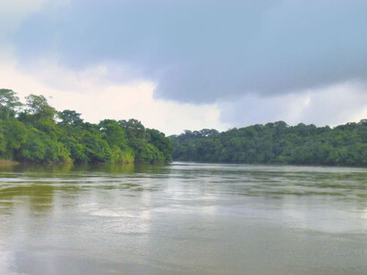 Paraje del río San Juan desde donde los vapores filibusteros avanzaron para disparar sobre La Trinidad, Costa Rica. Foto: Luko Hilje