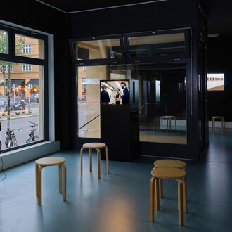 Andrea Fraser, exhibition view. Courtesy of Nagel Draxler Kabinett