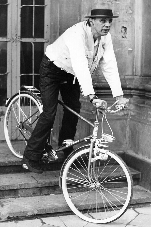 Joseph Beuys, with a view from the students of the main entrance of the Kunstakademie Düsseldorf, Germany