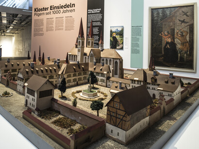Glimpse at the exhibition “Einsiedeln Abbey. Pilgrims for 1000 years”. Photo: Swiss National Museum