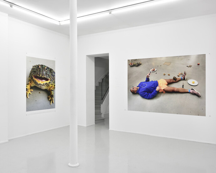 Leg, snails and peaches. Courtesy of Suzanne Tarasieve