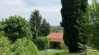 Il giardino della casa del poeta a Kirchstetten, foto di Flavius Roversi