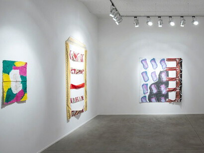 Claude Viallat. Courtesy of Galerie Templon