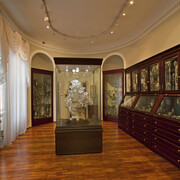 Silver cabinet, exhibition view. Courtesy of Museum of the History of Riga and Navigation