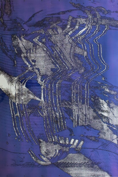 Andrés Ramirez, Dissolving as I speak, 2015, Dessin numérique, impression sur Plexiglass, peinture spray, peinture carrosserie, peinture base d’alcool, cadre aluminium, 200 x 140 cm, Unique, Courtesy Galerie Escougnou-Cetraro
