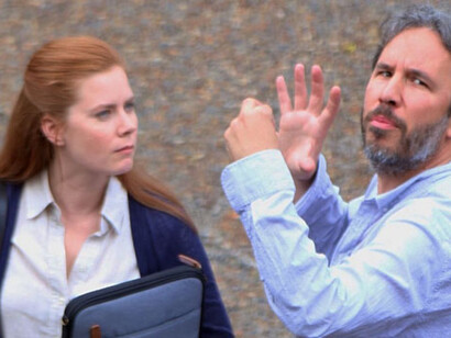 Una scena di "Arrival" di Denis Villeneuve