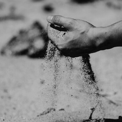 "Sii tollerante. Lascia che gli altri si esprimano liberamente. Fa sentire le persone a proprio agio"