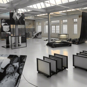 Imprinted Mater. Courtesy of Looiersgracht 60