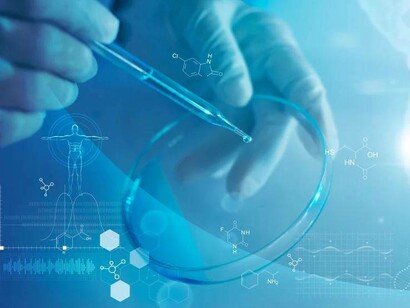 A scientist using AI equipment to help outline a treatment plan for a patient