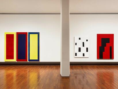 Mary Heilmann, exhibition view. Courtesy of Galleria d'Arte Moderna