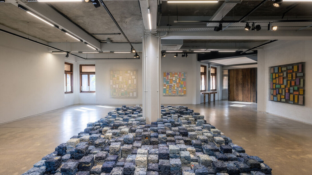 Manish Nai, Re/iteration, exhibition view. Courtesy of Nature Morte