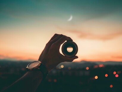 Chaque verre nous donne une vision différente du monde, ce sont des teintes qui  nous donnent un aperçu variable