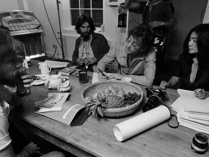 John & Yoko: Above Us Only Sky
di Michael Epstein