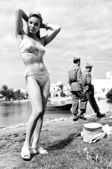 Oriol Maspons, El primer bikini en Ibiza, 1953, Vintage gelatin silver print. Single copy © Oriol Maspons / Courtesy of Rocio Santa Cruz, Exhibitor : Rocio Santa Cruz