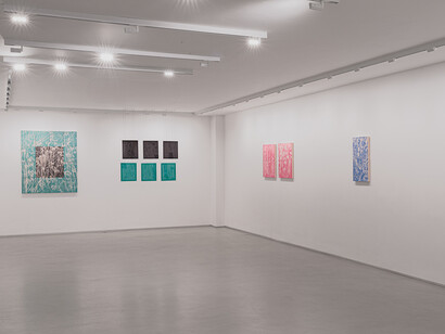 André Azevedo, Escrita-miragem, vista da exposição. Cortesia da Galeria Simões de Assis