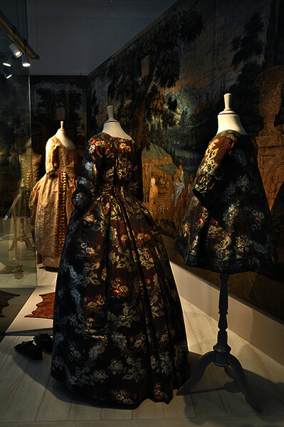 Fashion, Music, Art and Theatre. Courtesy of Historische Museen Hamburg