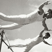 Le sport à l’épreuve, œuvre exposée. Avec l’aimable autorisation du Musée Olympique