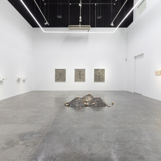 Various artists, All the lands from sunrise to sunset, exhibition view. Courtesy of Green Art Gallery
