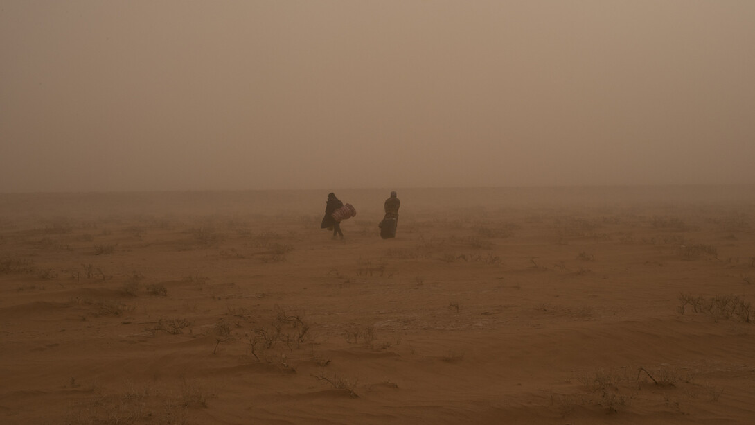 Li Yongzheng, Who became aware of it all, deep in this desert (video still), 2023. Courtesy of Mart