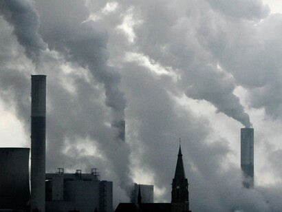 El dióxido de carbono antropogénico acentúa el efecto invernadero y acelera el cambio climático 