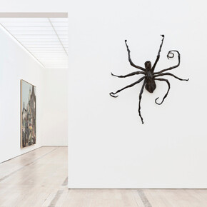Moonbird and Spider. Courtesy of Fondation Beyeler
