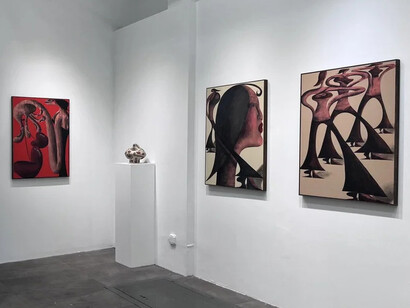 Various artists, Cosmopolitini, exhibition view. Courtesy of Kates-Ferri Projects