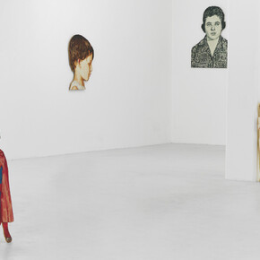 Cristiano De Gaetano, Presenze silenziose, vista della mostra. Per gentile concessione di The Flat - Massimo Carasi Milano