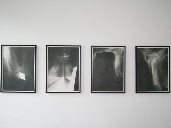 View of the exhibition "Ecoute dans le vent, les buissons en sanglots" by Angélique Lecaille, melanie Rio gallery, Nantes, 2015