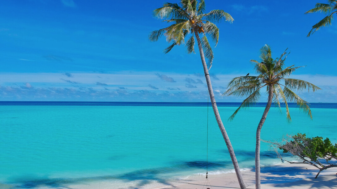 La Repubblica di Mauritius  è uno stato insulare dell'Africa si trova nell'Oceano Indiano sud-occidentale 550 km a est del Madagascar

