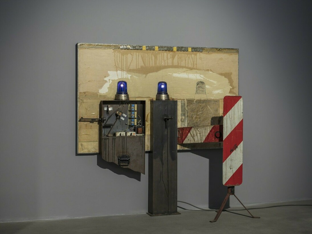 Edward & Nancy Kienholz, Exhibition view. Courtesy of Sprüth Magers